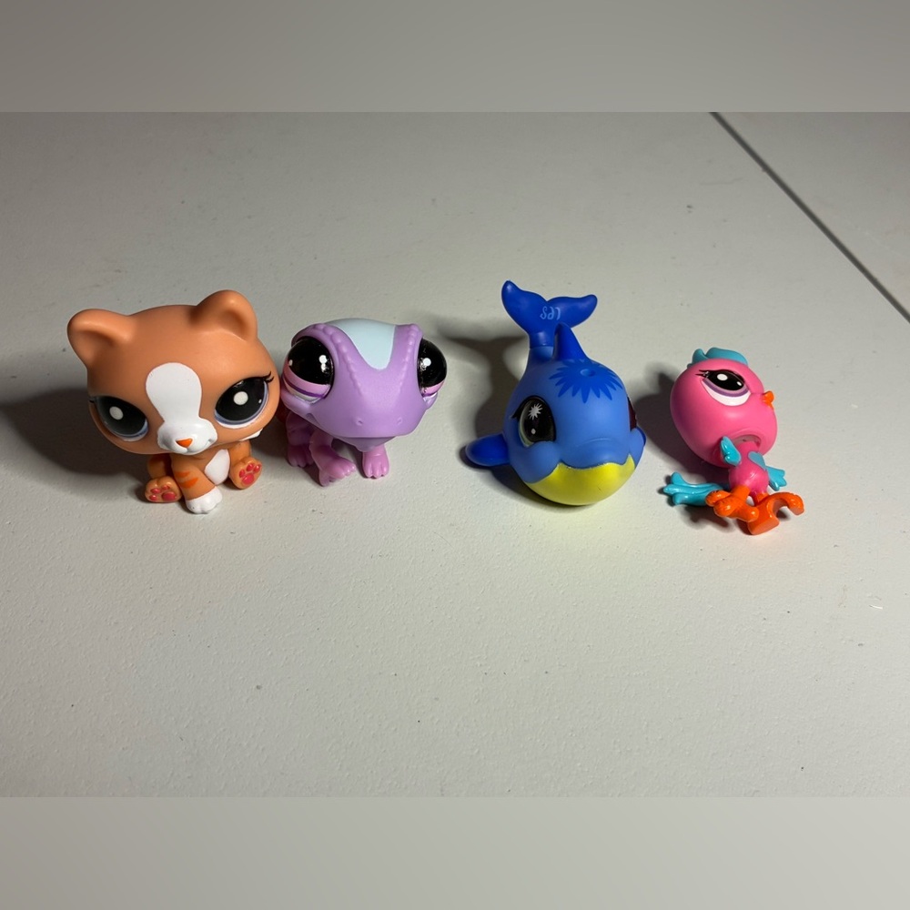 Littlest Pet Shop Lot of 4